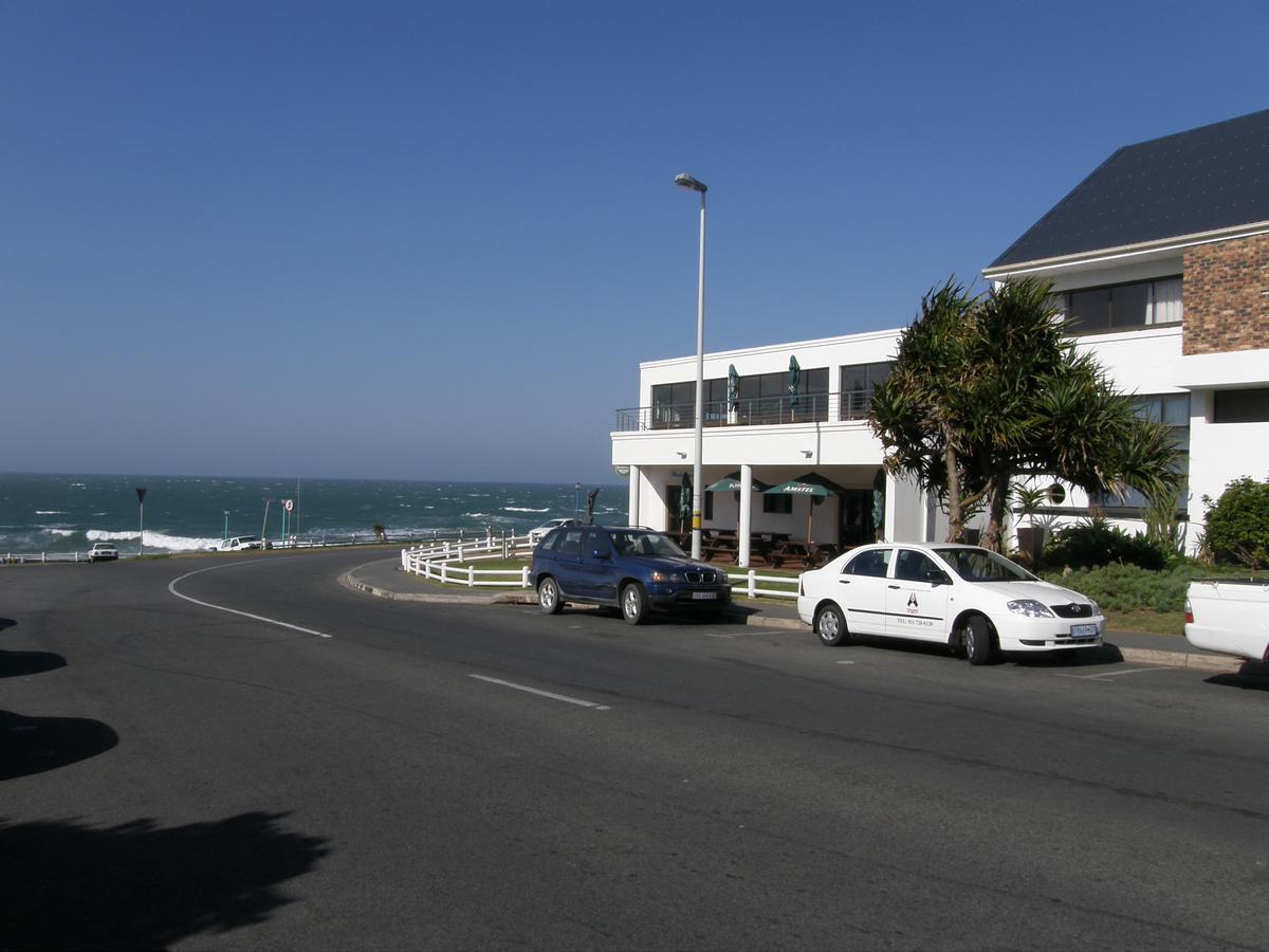 Gonubie Hotel Exteriér fotografie